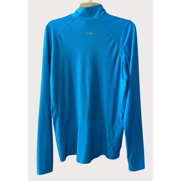Patagonia Women's Medium Long Sleeve 1/2 Zip Vented Top - Picture 3 of 5